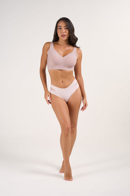 Roonde Plus Soft V-Neck Support Bra — product photo