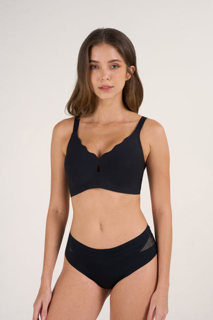 Roonde Refined Scalloped Jelly Bra — product photo