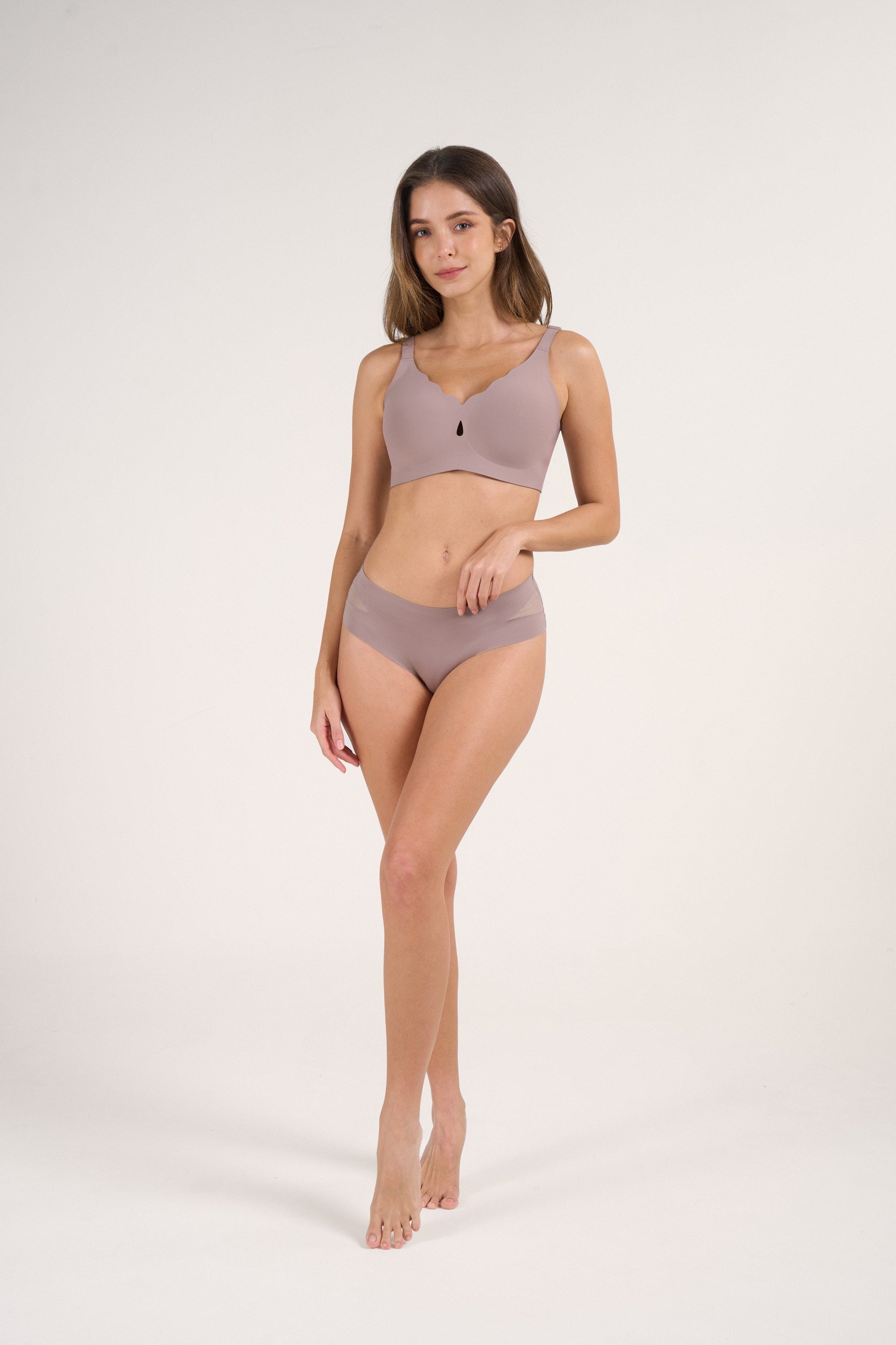 Roonde Refined Scalloped Jelly Bra — product photo