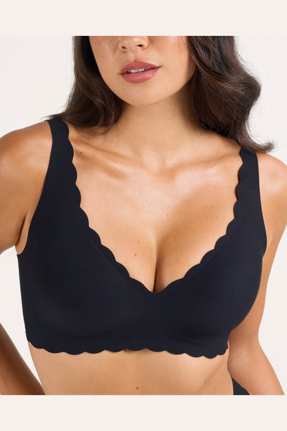 Le Plunge Push-Up Scalloped