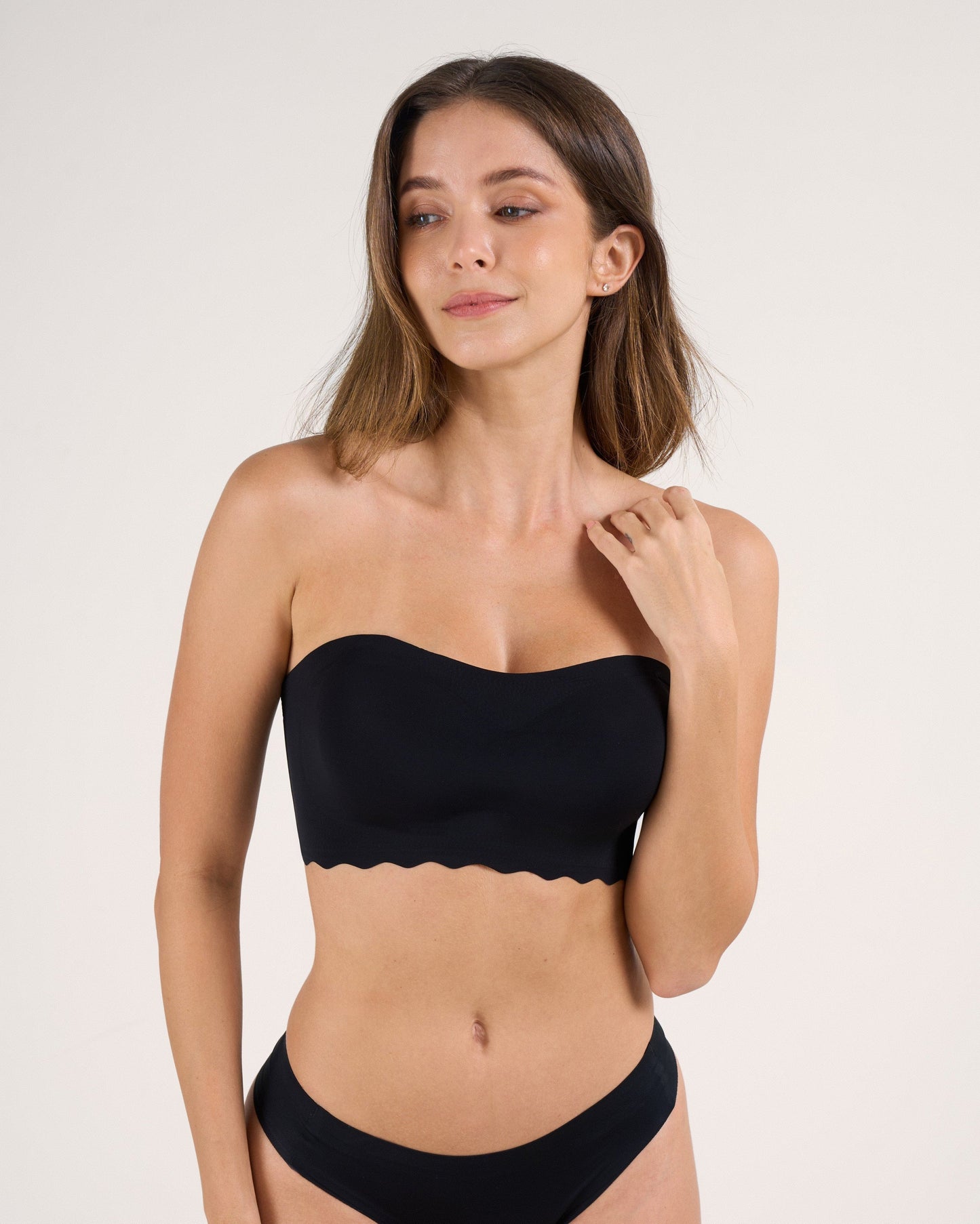 Roonde Strapless Invisible Push-Up — product photo