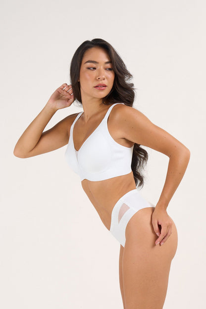 Roonde V-Neck Mesh Lift Bra — product photo