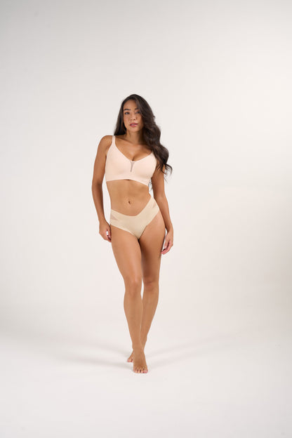 Roonde V-Neck Mesh Lift Bra — product photo